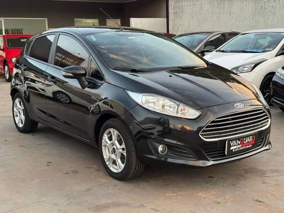 FORD FIESTA 1.5 S HATCH 16V FLEX 4P MANUAL FORD FIESTA 1.5 S HATCH 16V FLEX 4P MANUAL